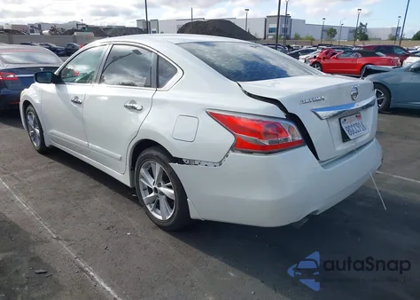 2015 Nissan Altima 2.5 S из США, поврежденный, VIN 1N4AL3AP9FC448856